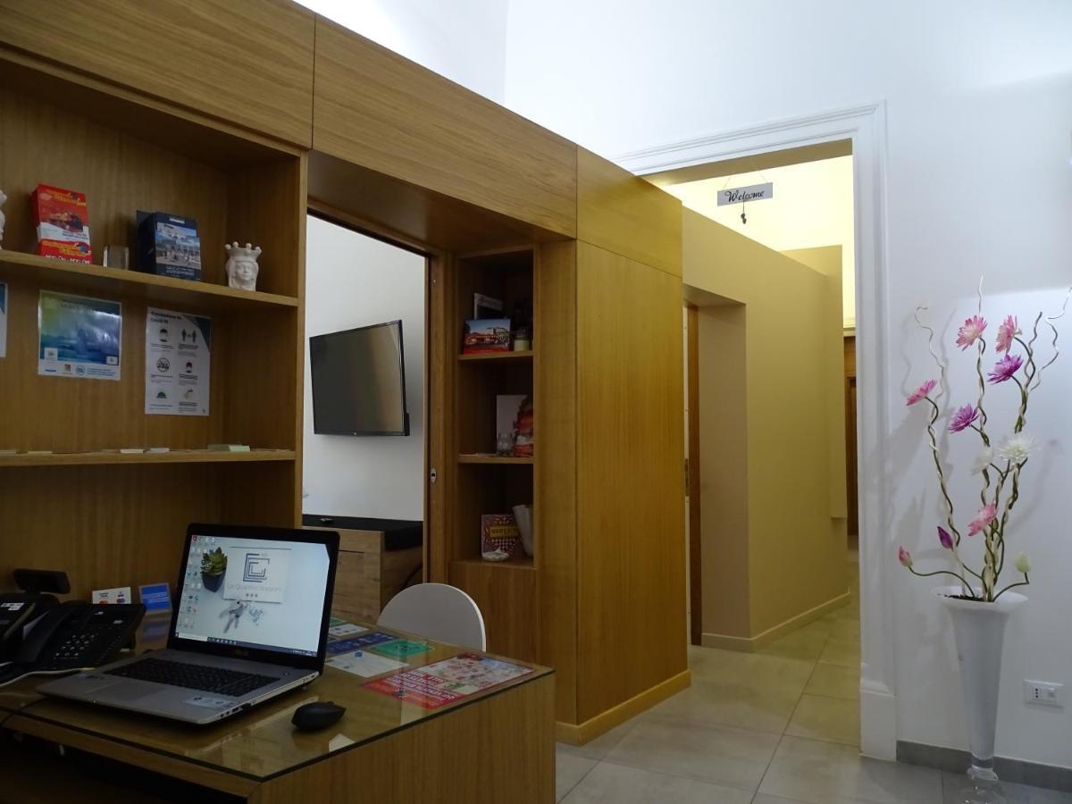 Le Quattro Stagioni - Rooms & Suites Palermo Zewnętrze zdjęcie