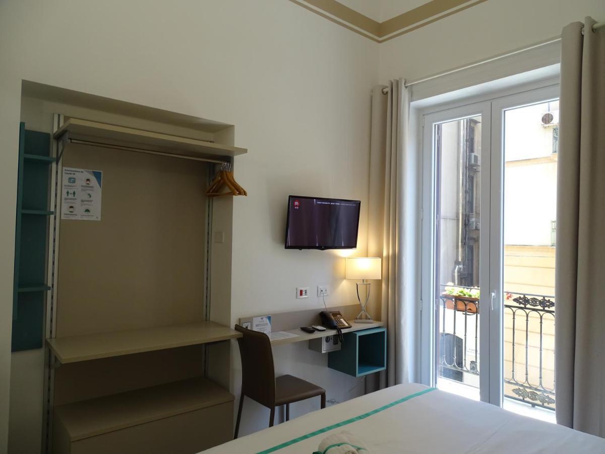 Le Quattro Stagioni - Rooms & Suites Palermo Zewnętrze zdjęcie