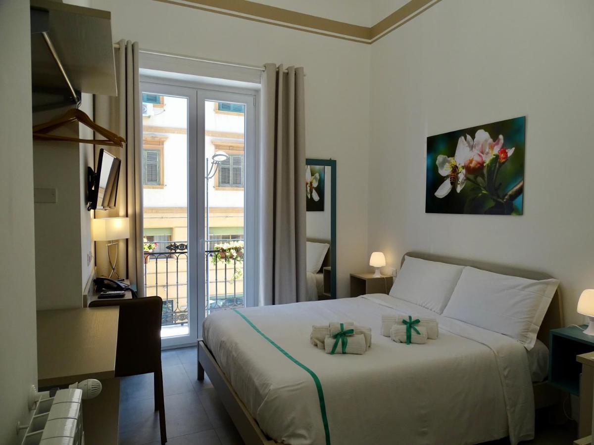 Le Quattro Stagioni - Rooms & Suites Palermo Zewnętrze zdjęcie