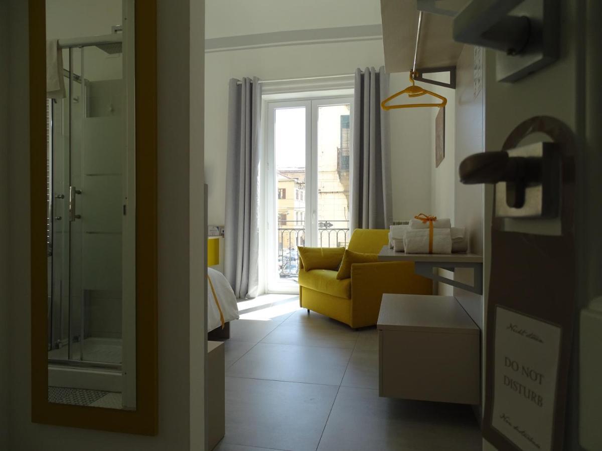 Le Quattro Stagioni - Rooms & Suites Palermo Zewnętrze zdjęcie