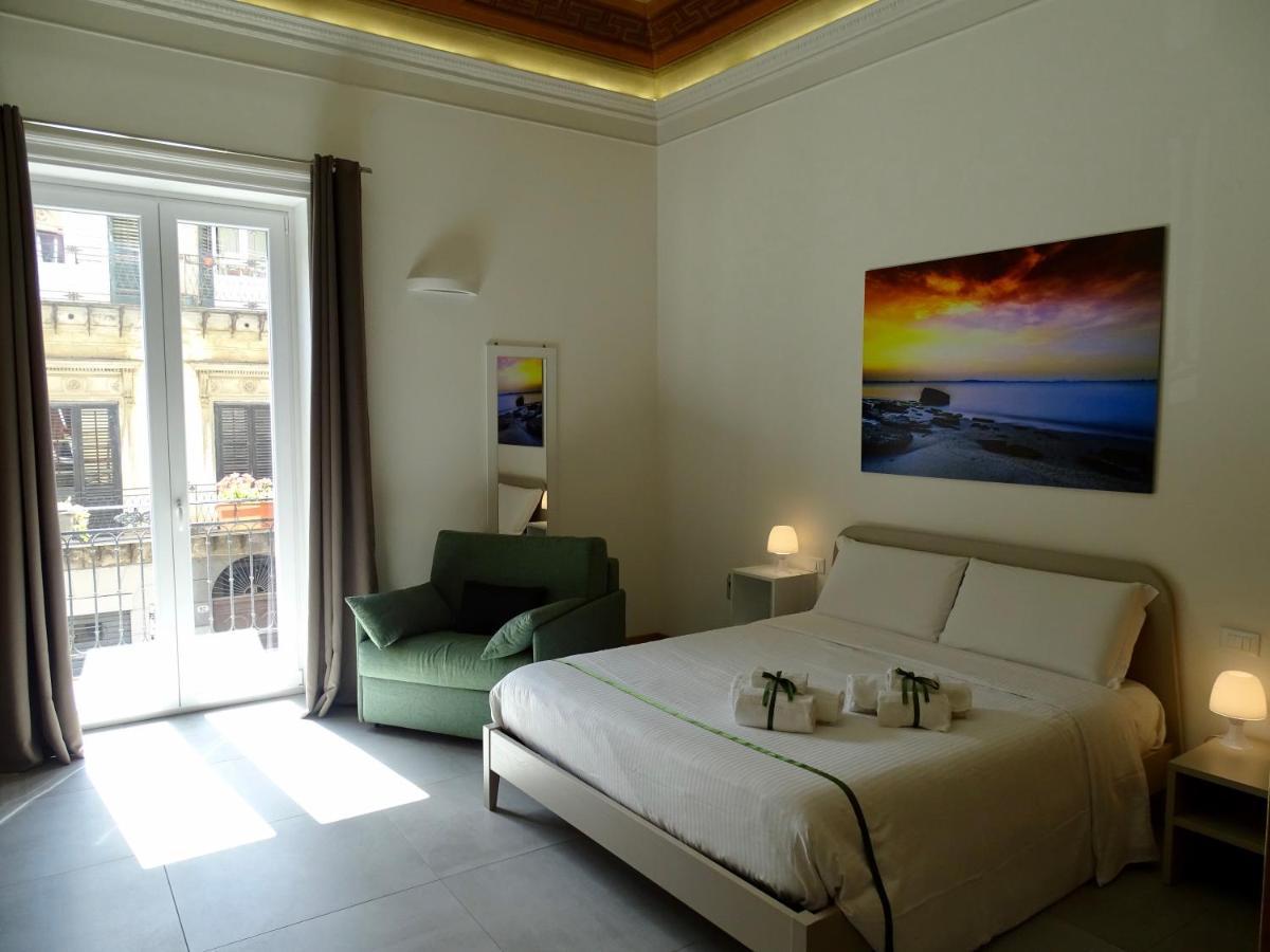 Le Quattro Stagioni - Rooms & Suites Palermo Zewnętrze zdjęcie