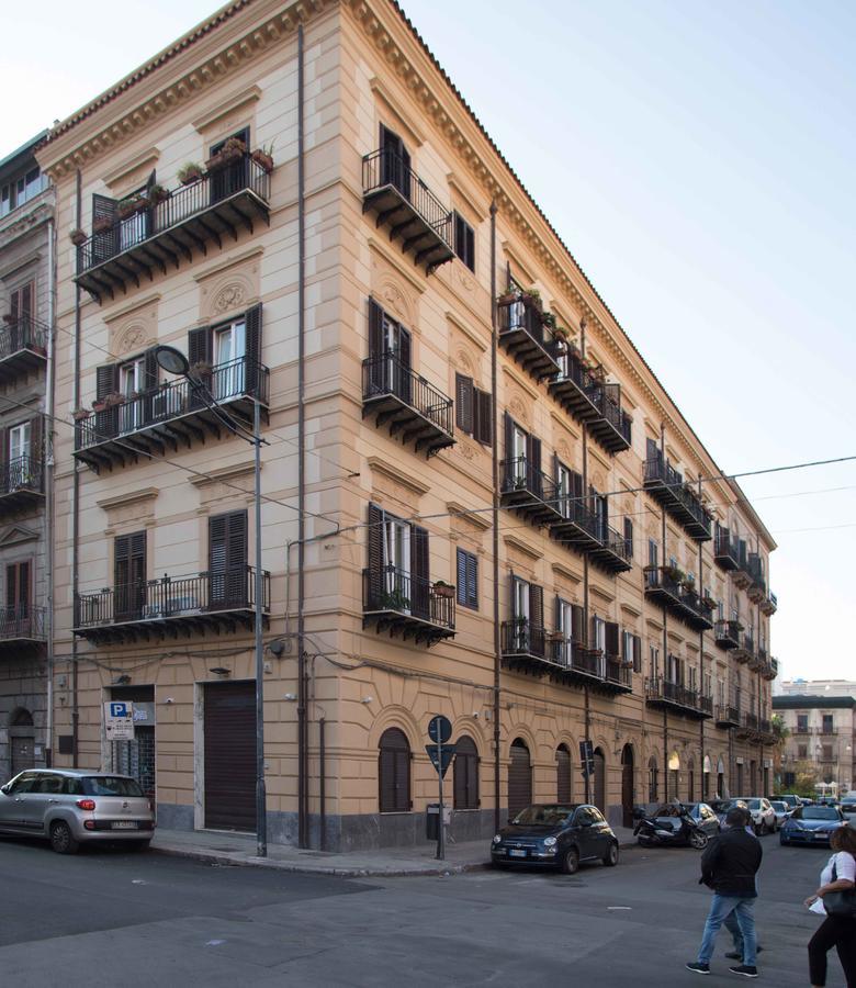Le Quattro Stagioni - Rooms & Suites Palermo Zewnętrze zdjęcie