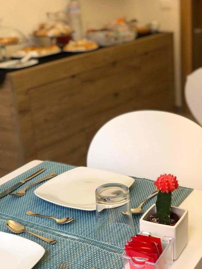 Le Quattro Stagioni - Rooms & Suites Palermo Zewnętrze zdjęcie